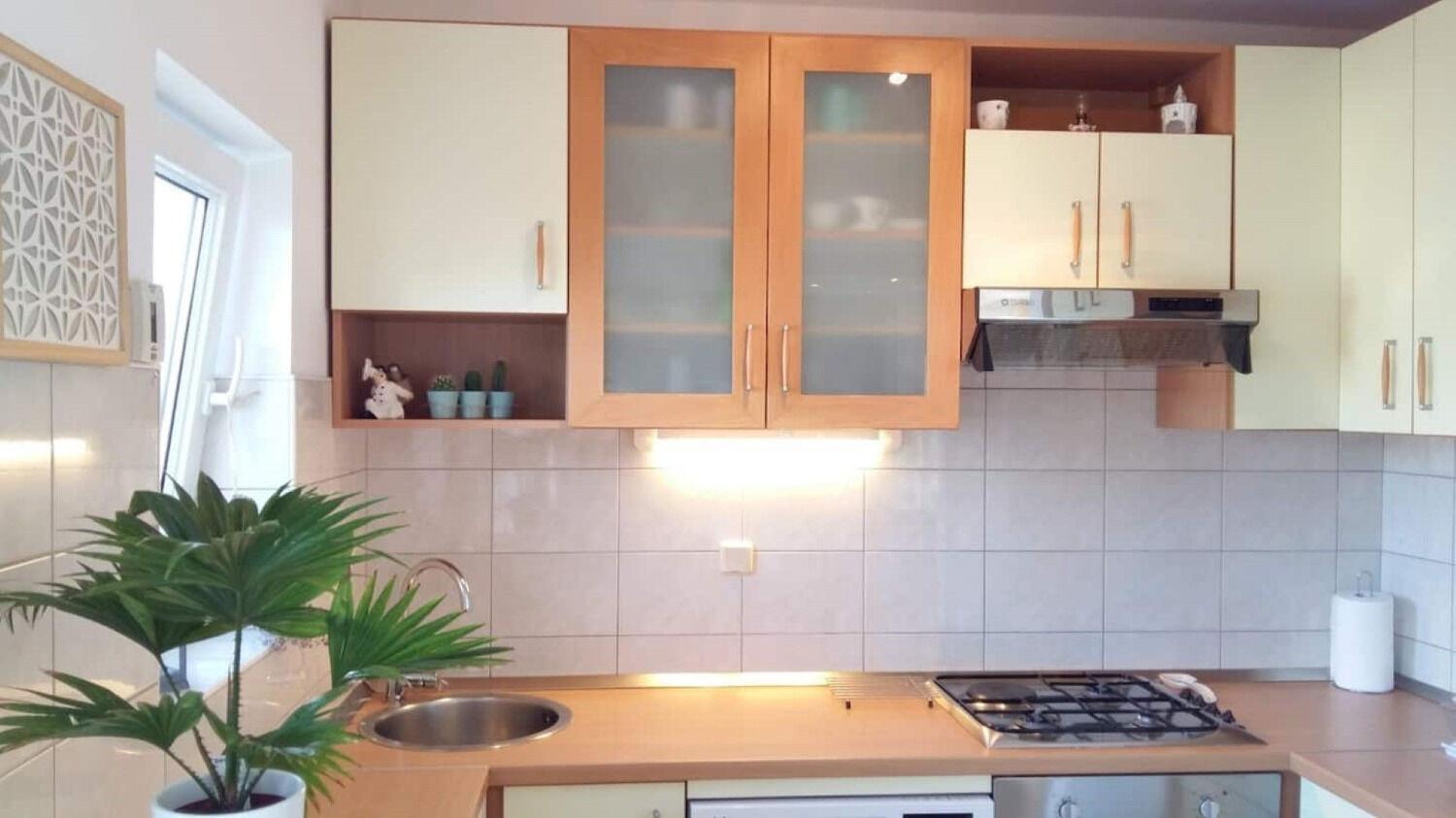 Apartments The View - Close To The Beach & Parking โตรกีร์ ภายนอก รูปภาพ