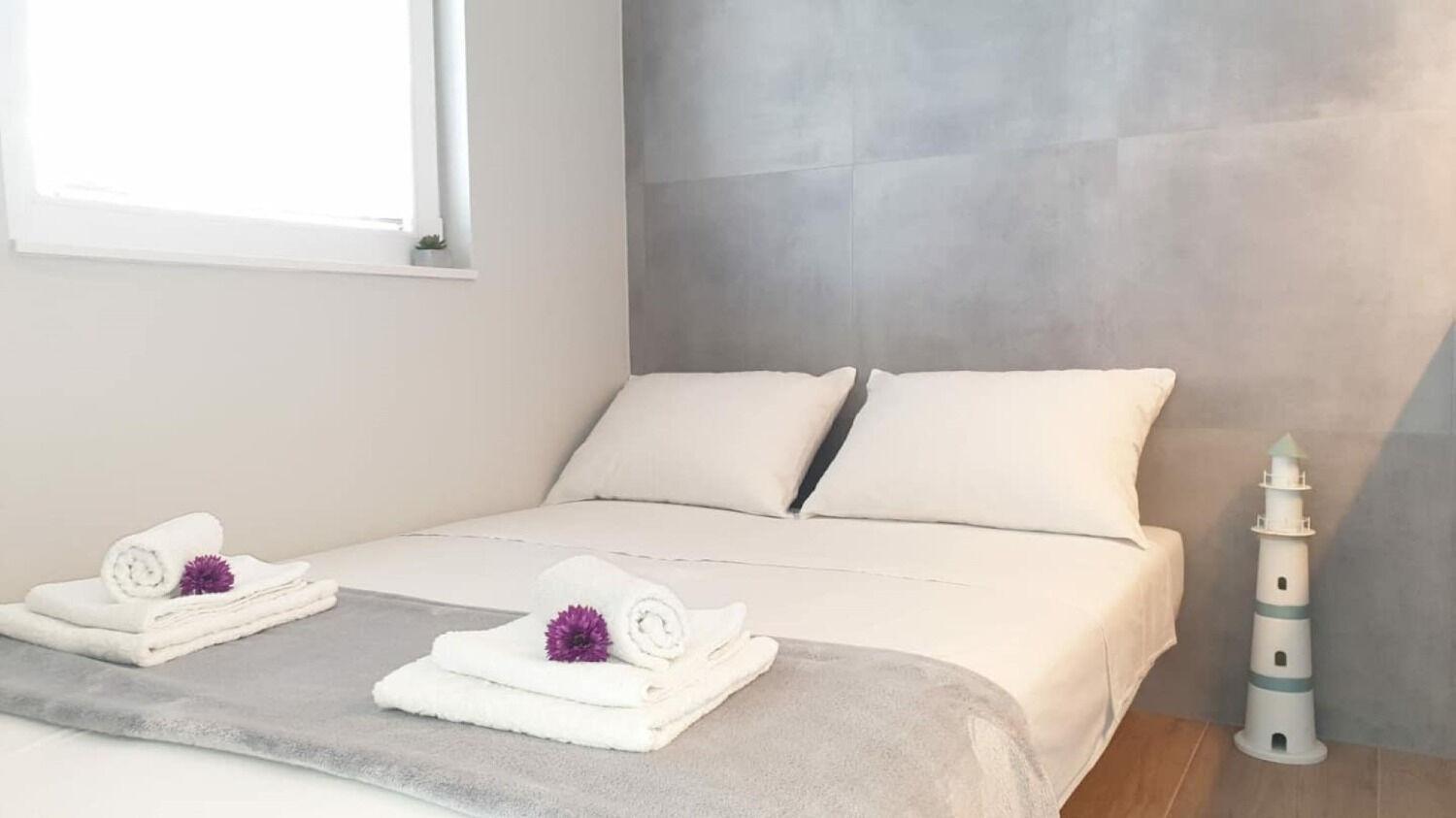 Apartments The View - Close To The Beach & Parking โตรกีร์ ภายนอก รูปภาพ