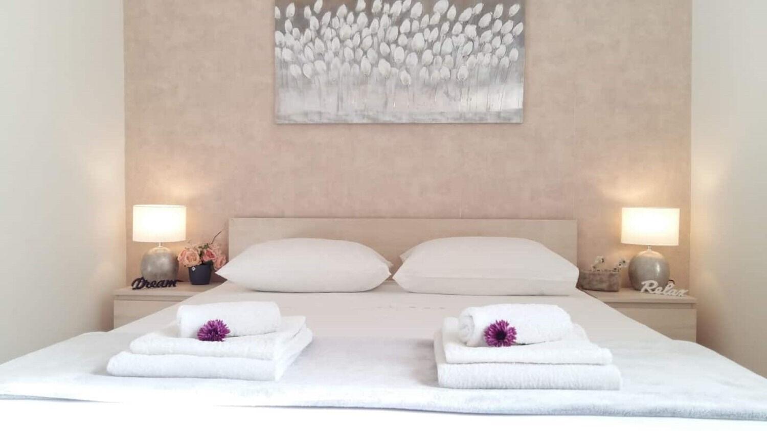 Apartments The View - Close To The Beach & Parking โตรกีร์ ภายนอก รูปภาพ